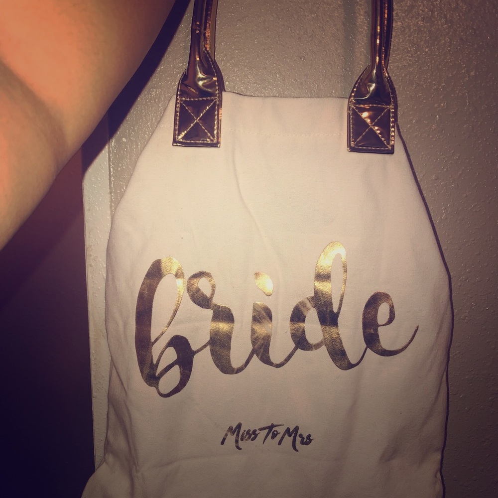 Bride Shoulder Tote